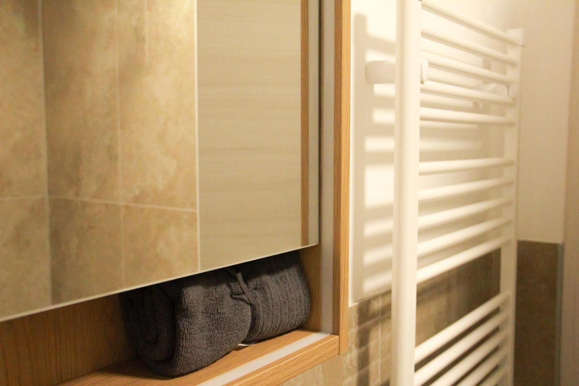 Modern Penthouse With Balcony & Free Parking Apartment Wien